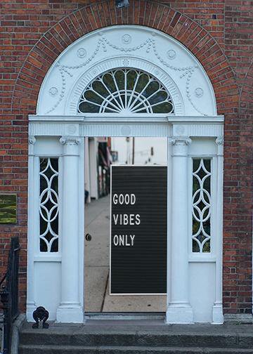 DoorFoto Door Cover Good Vibes Only